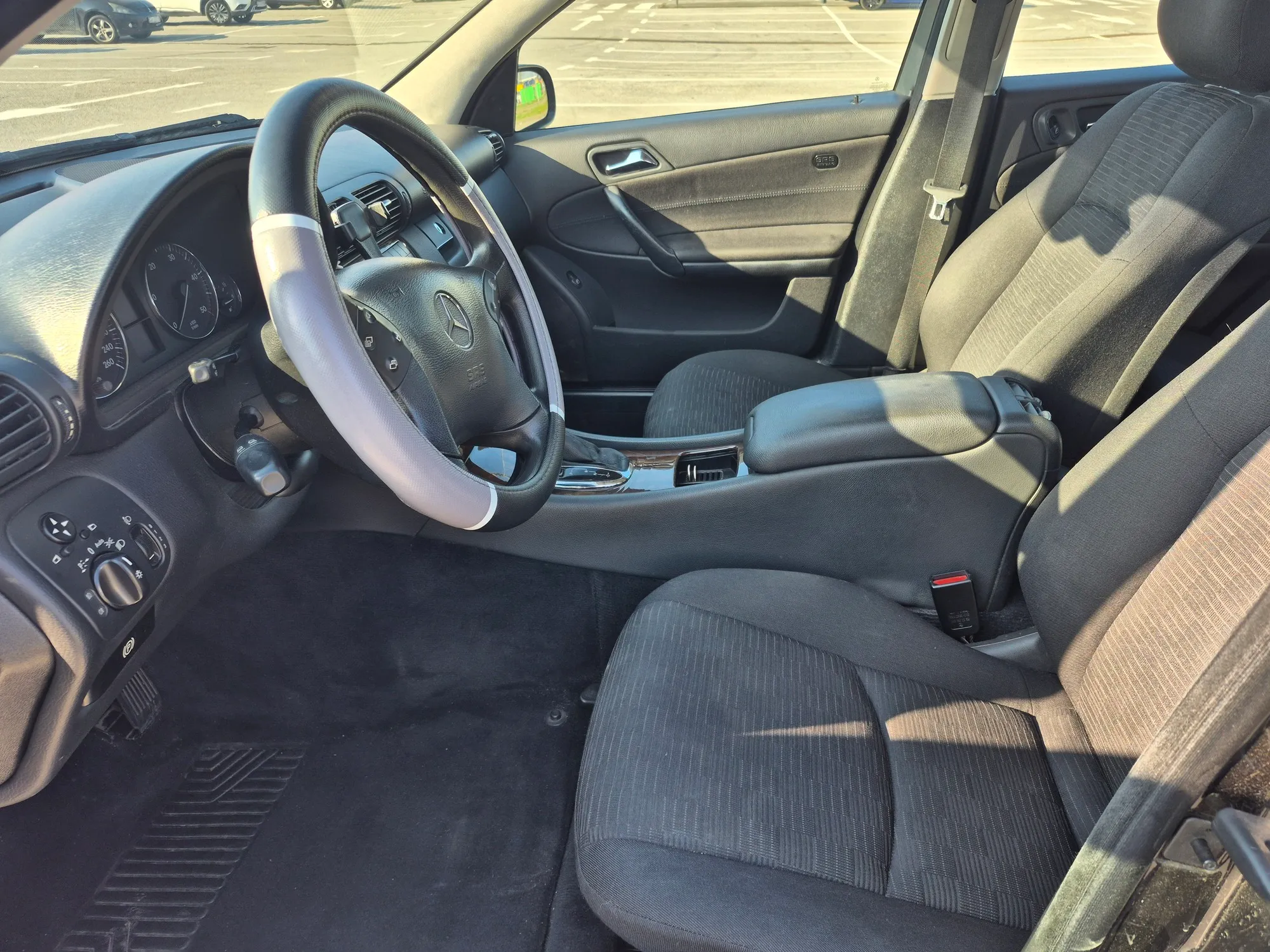 mercedes-benz c220 cdi automatik - slika 9
