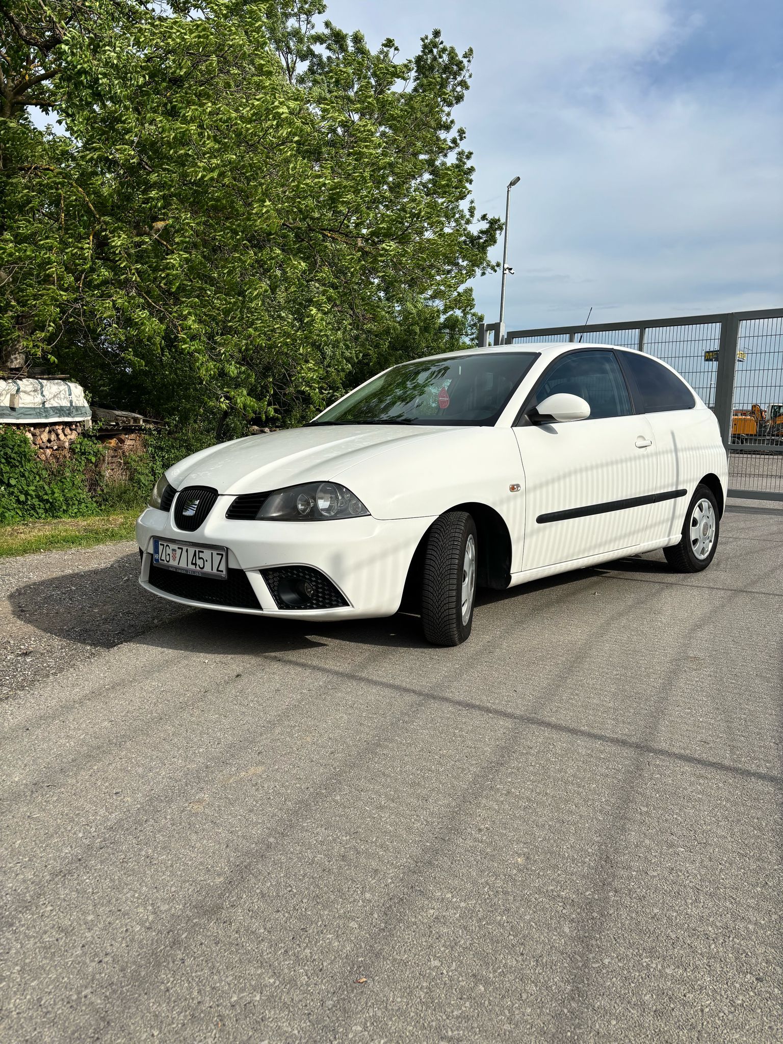 seat ibiza 1.4 tdi - slika 2