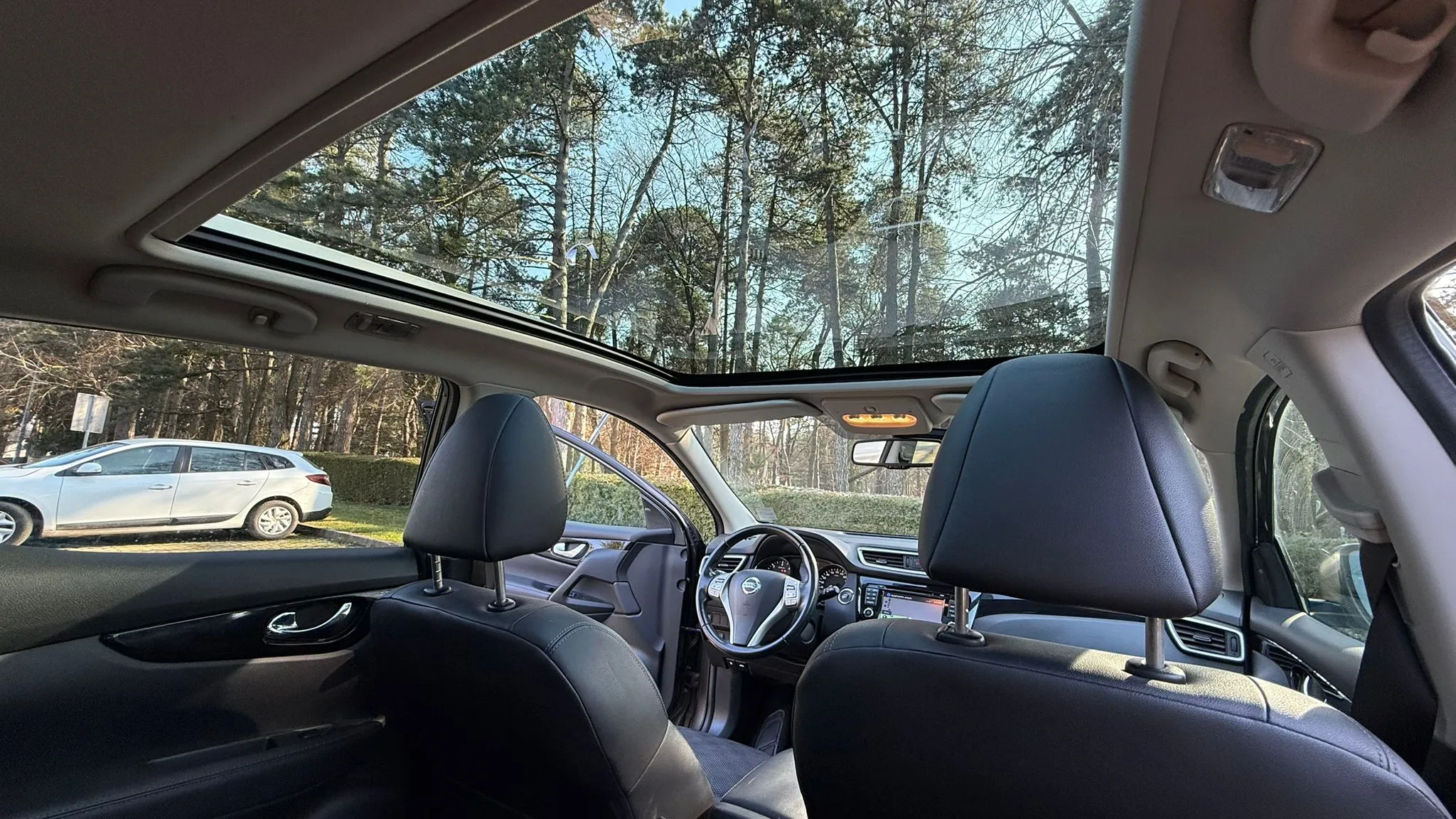nissan qashqai 1,6 dci, tekna, panorama, top - slika 20
