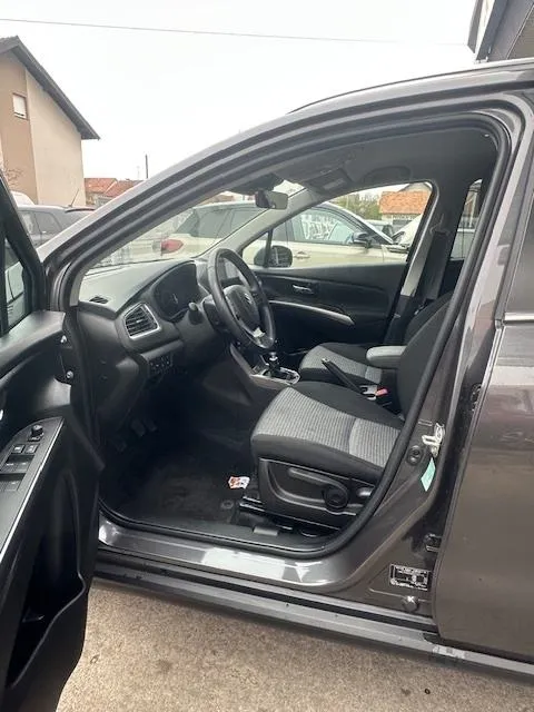 suzuki sx4 s-cross 1,4 gl+ premium 2wd hybrid 48v - novi model!!! - slika 10