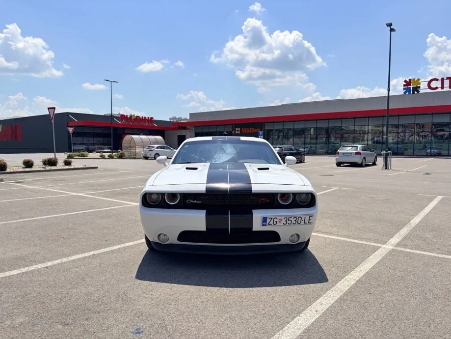 dodge challenger r/t 5.7 v8 automatik - slika 2