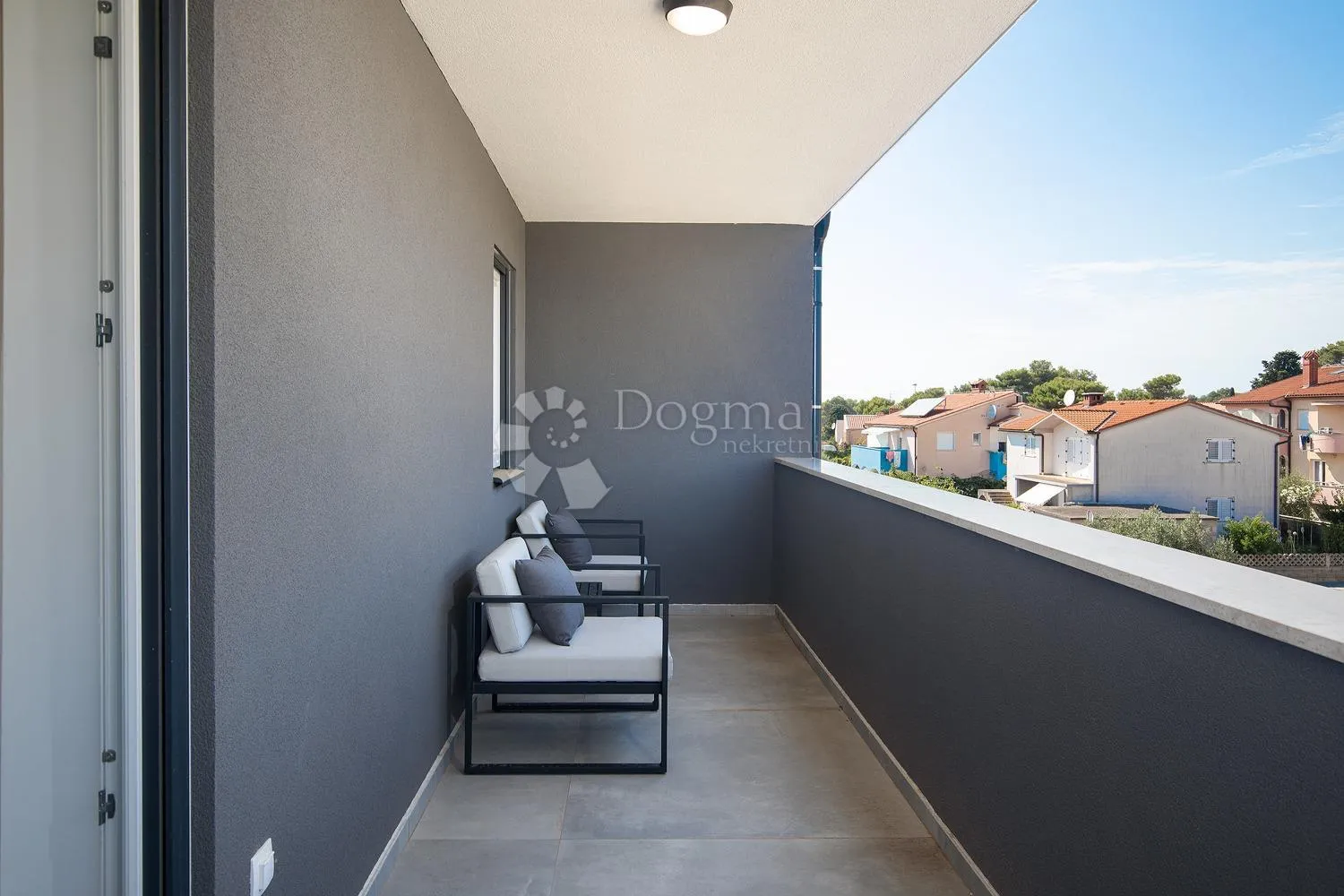prekrasan penthouse s pogledom na more - fažana - slika 18