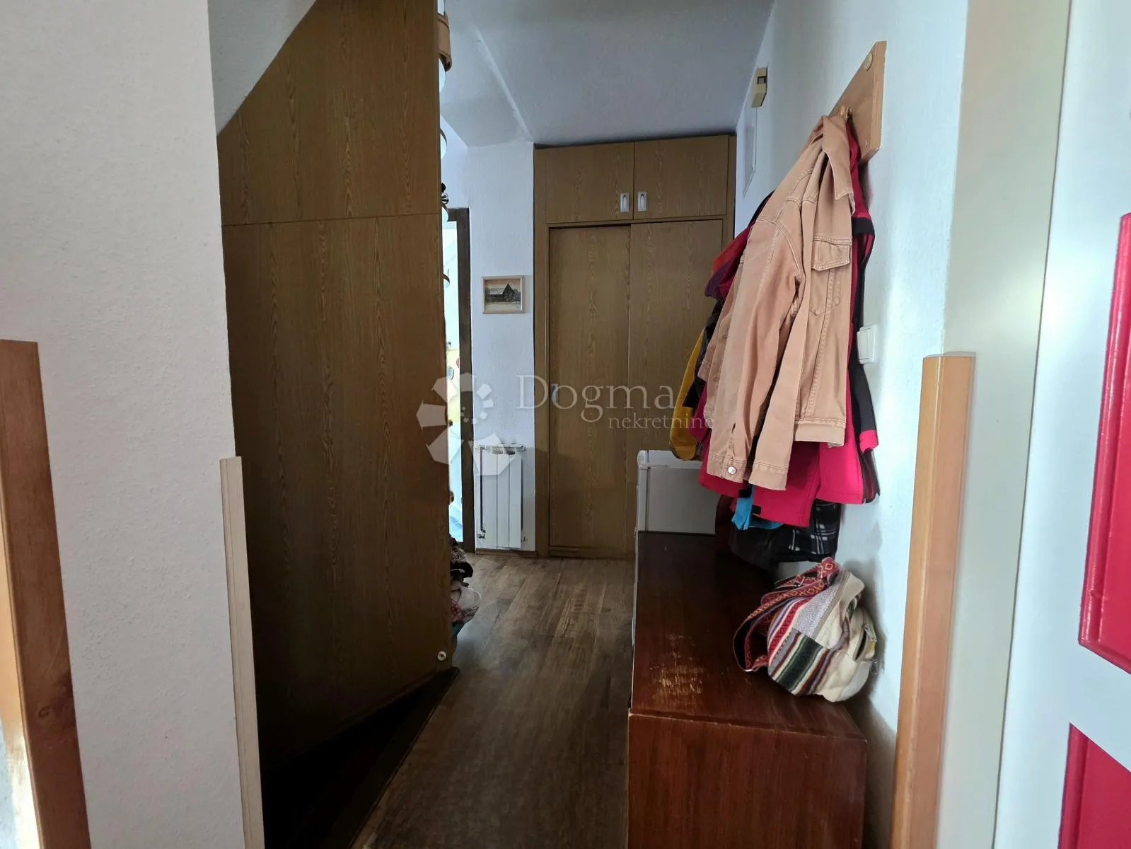 prodaja, stan, nkp 163m² s garažom i terasom, ivanić-grad, centar - slika 11
