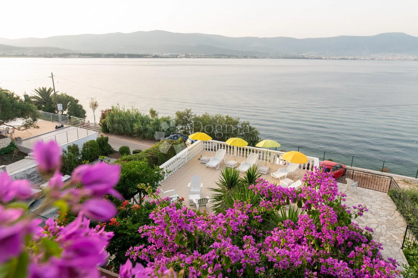 kuća prvi red uz more - dvojna kuća u arbaniji, trogir - slika 15