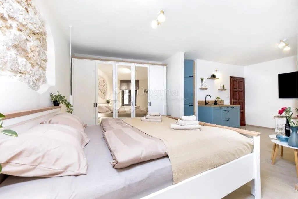jednosoban apartman u srcu rovinja, bajkoviti stari grad - slika 4