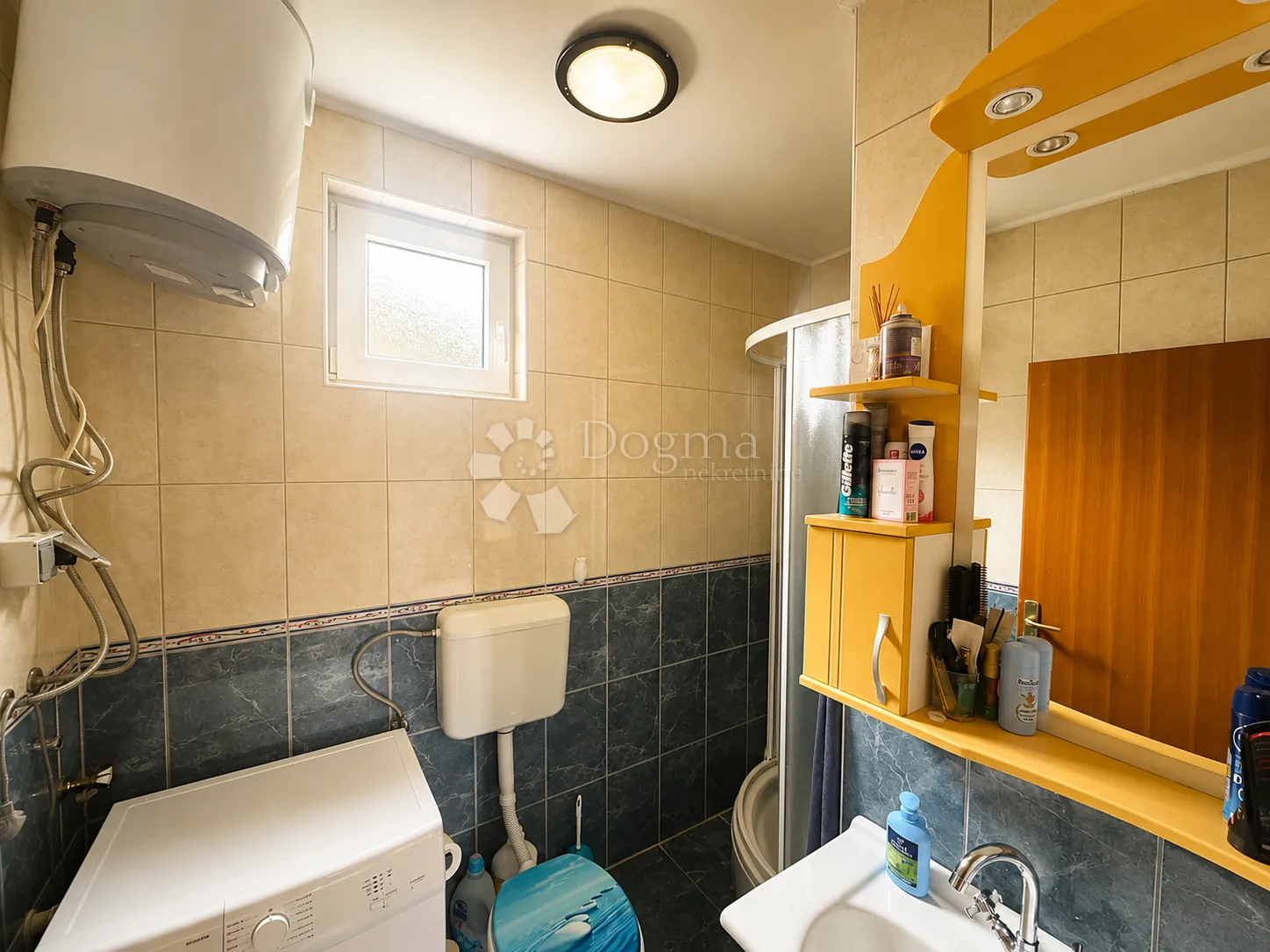brodski drenovac – kuća 140 m², veliko zemljište - slika 7