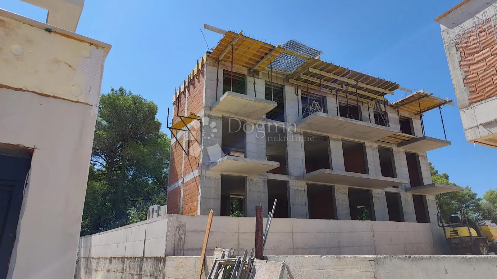 BILICE - investicijska prilika - započeta gradnja - Stubalj, Bilice