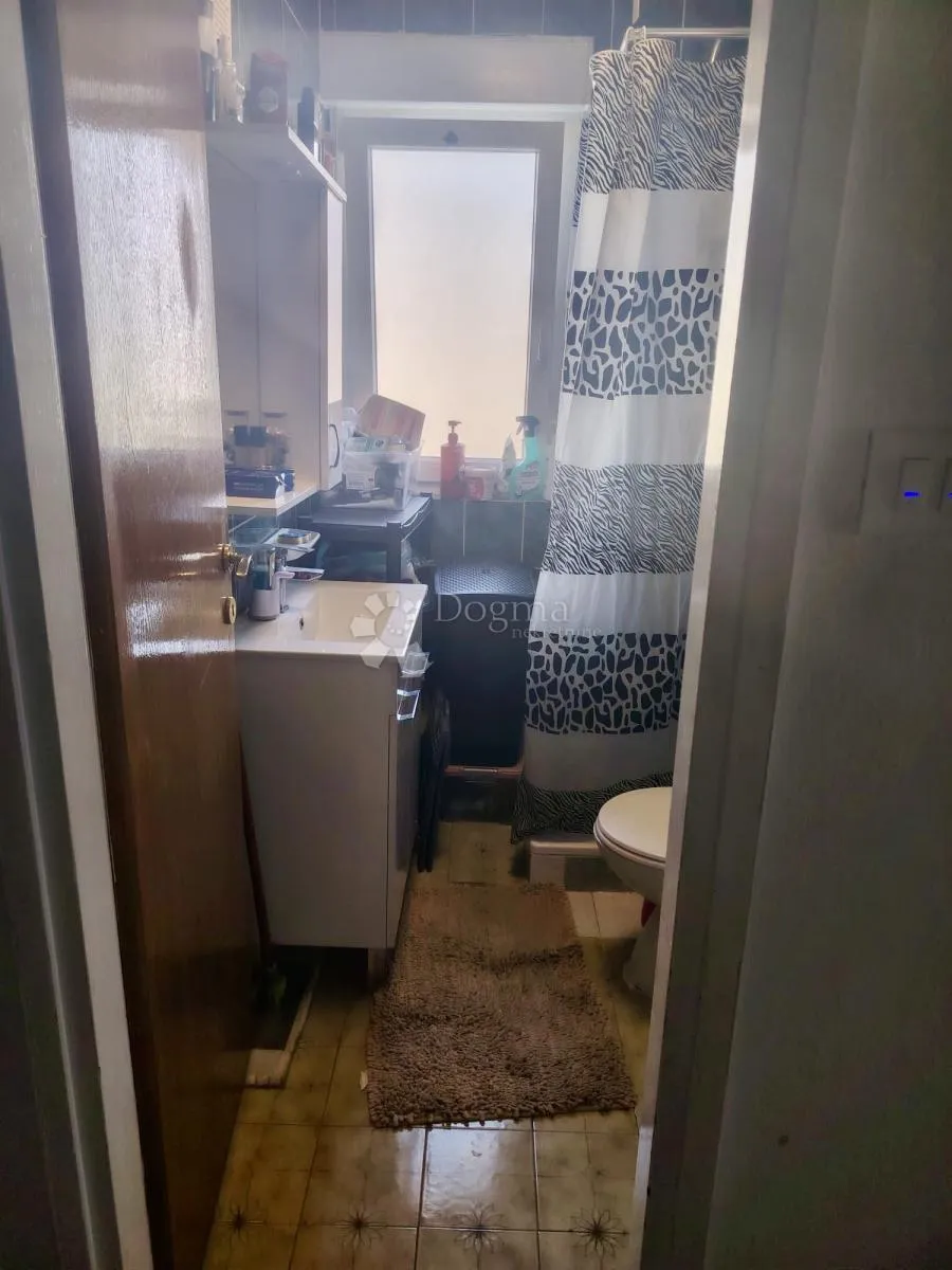 grad krk, na prodaju apartman sa pogledom na more - slika 4