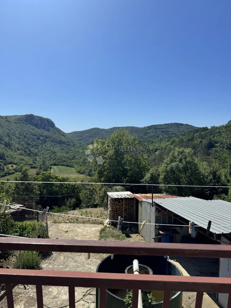 kuća sa potencijalom i građevinskim terenom / buzet - slika 15
