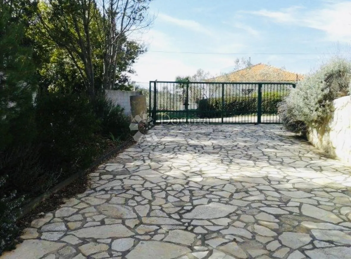 moderna vila nadomak mora - slika 7