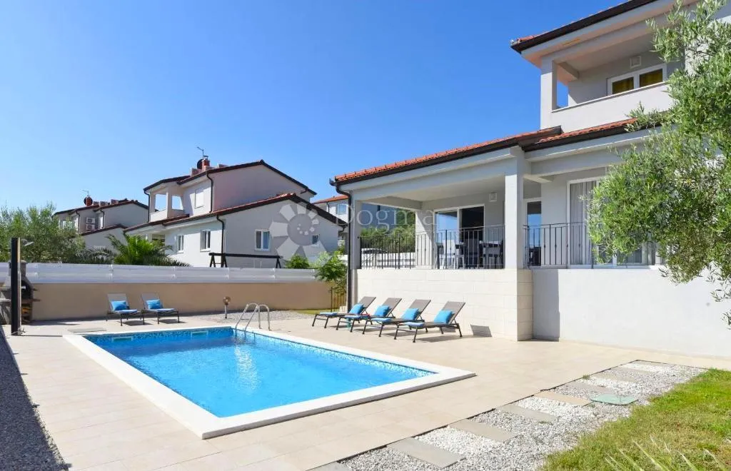 top investicijska prilika! kuća s pogledom na more - slika 2
