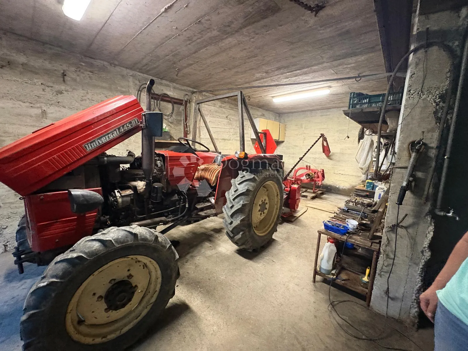 investicijsko imanje s pogledom na dolinu sutle - slika 35