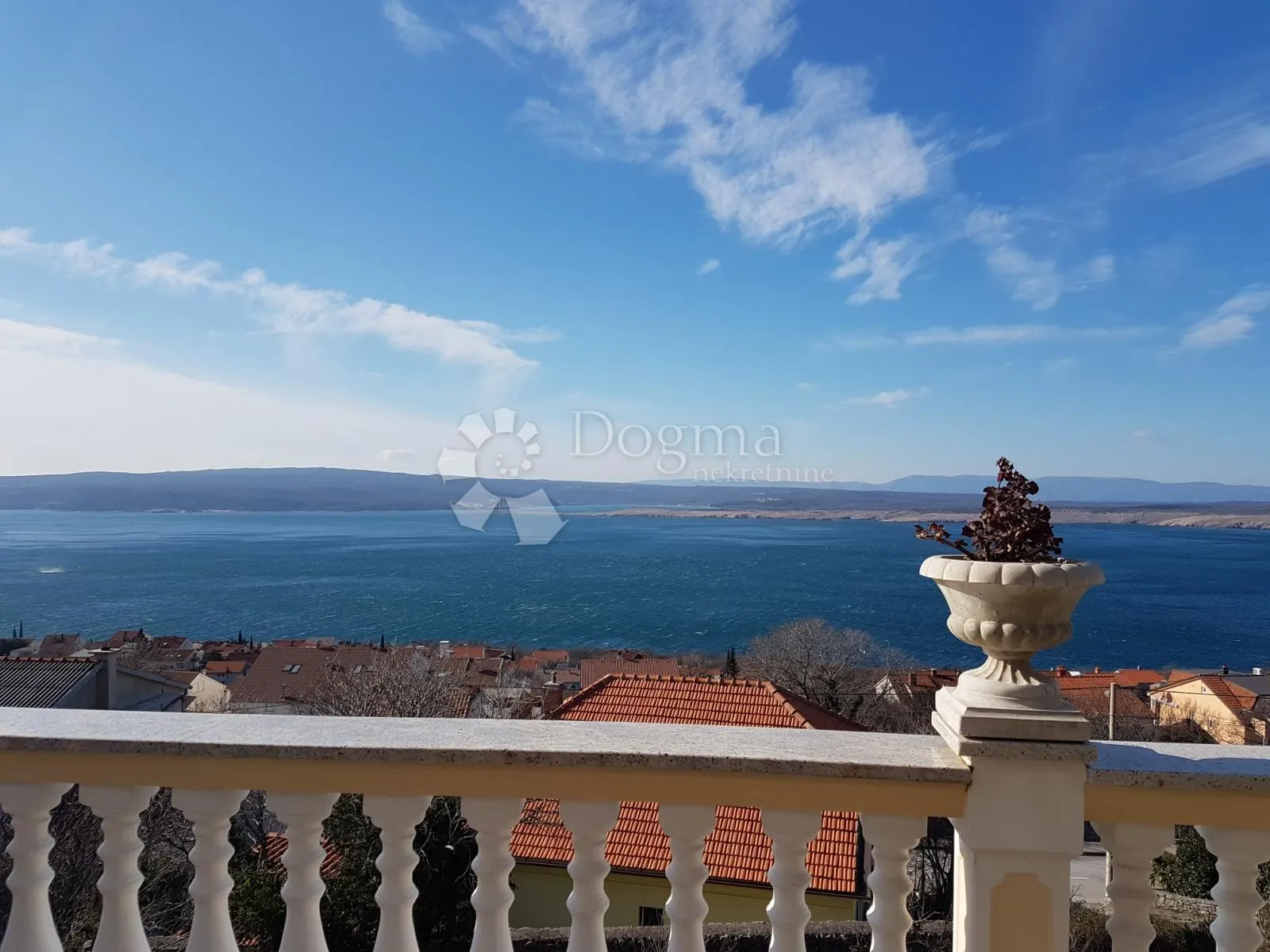 kuća sa prekrasnim pogledom - slika 35