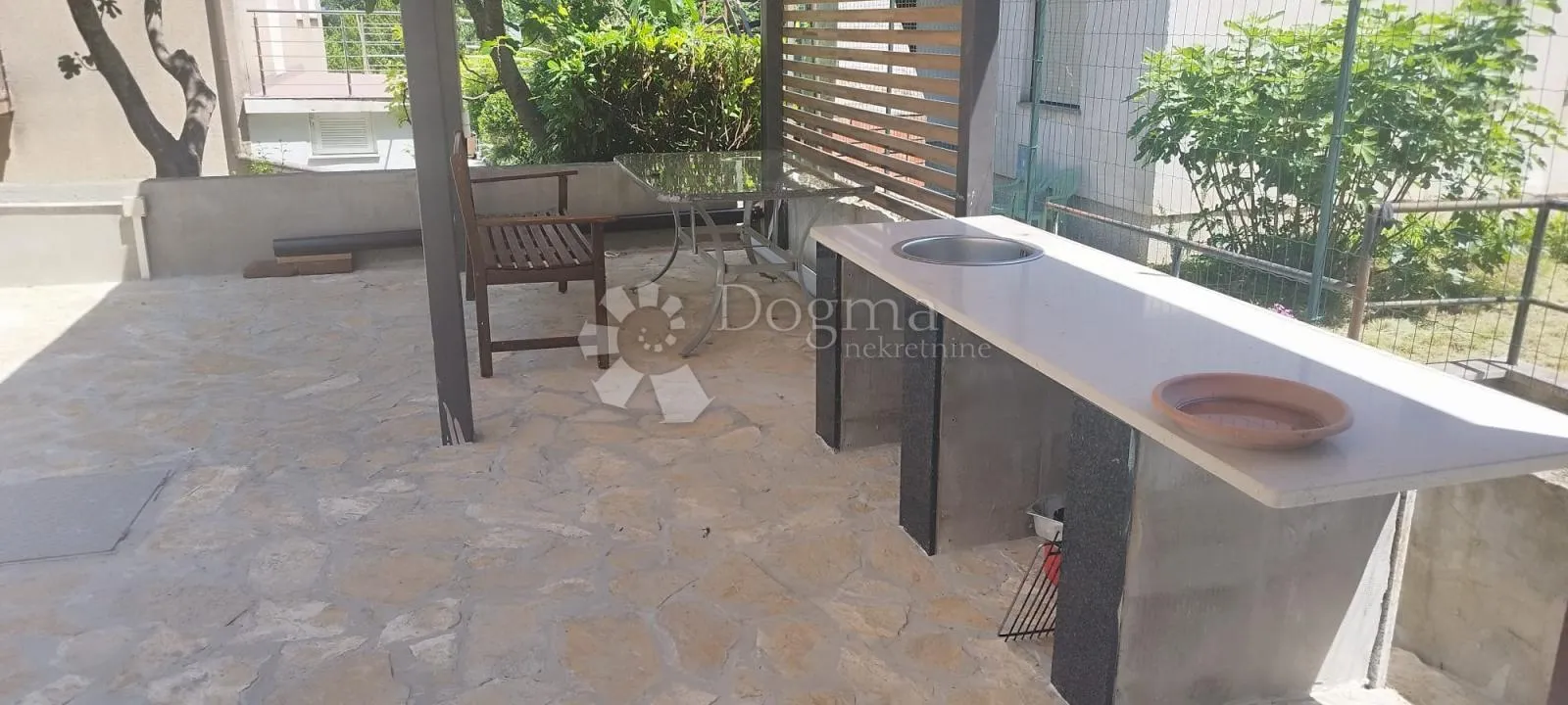 malinska - apartmanska kuća na odličnoj lokaciji - slika 18