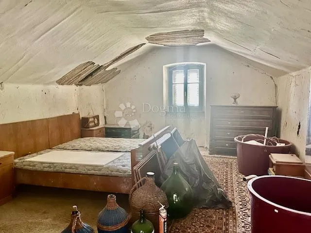 uređena dvojna kuća sa okućnicom u crikveničkom zaleđu - slika 20