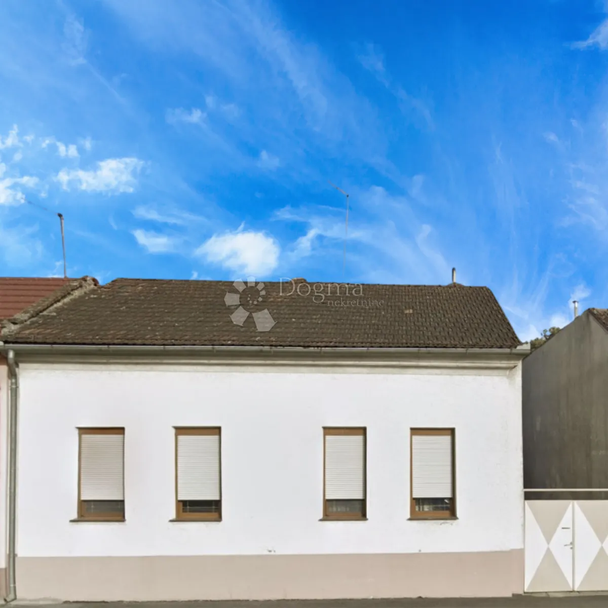 daruvar, obiteljska kuća na odličnoj lokaciji - slika 17