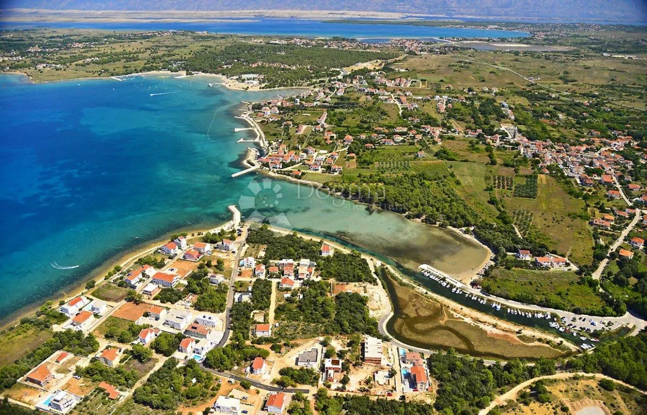 Investicijska Prilika-Poljoprivredno Zemljište U Zatonu - Zaton, Nin