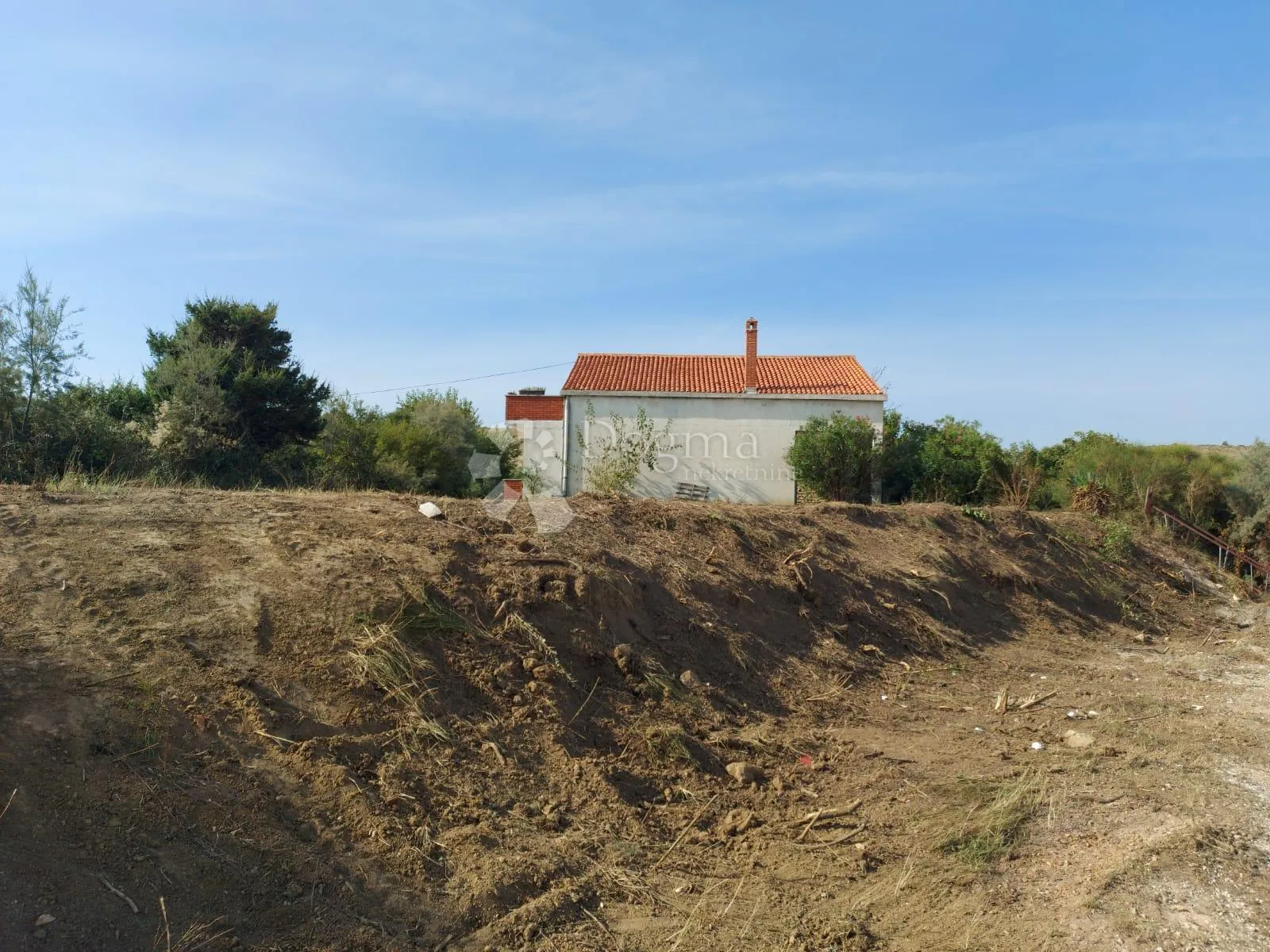prodaje se građevinsko zemljište u ljubaču/ražanac - slika 5