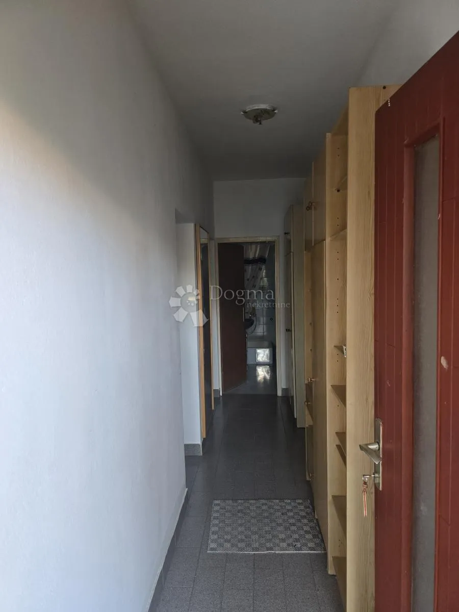 drniš - katnica s potkrovljem u centru grada, prodaja - slika 7