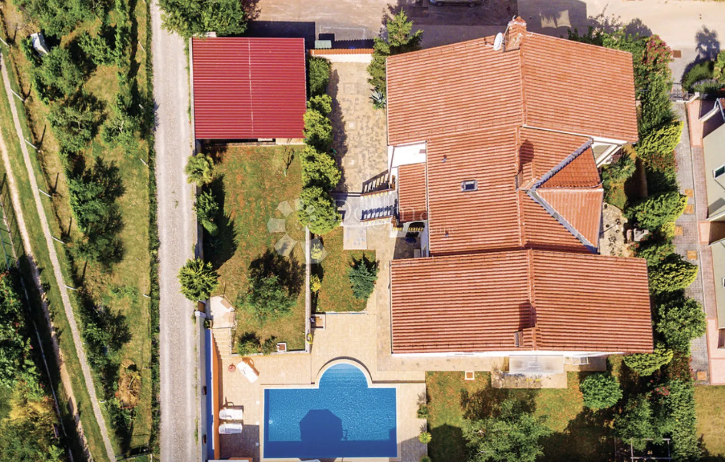 investicijska prilika! apartmanska kuća u neposrednoj blizini mora - slika 3