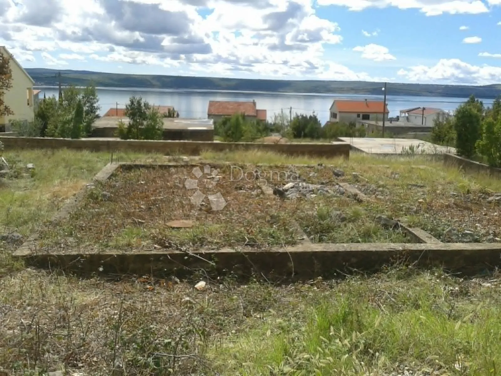 jasenice - maslenica - građevinsko zemljiše 400 m od mora - slika 2