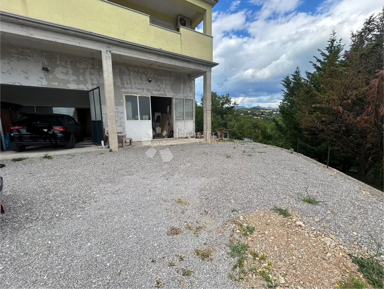 nekretnina sa puno potencijala - slika 29