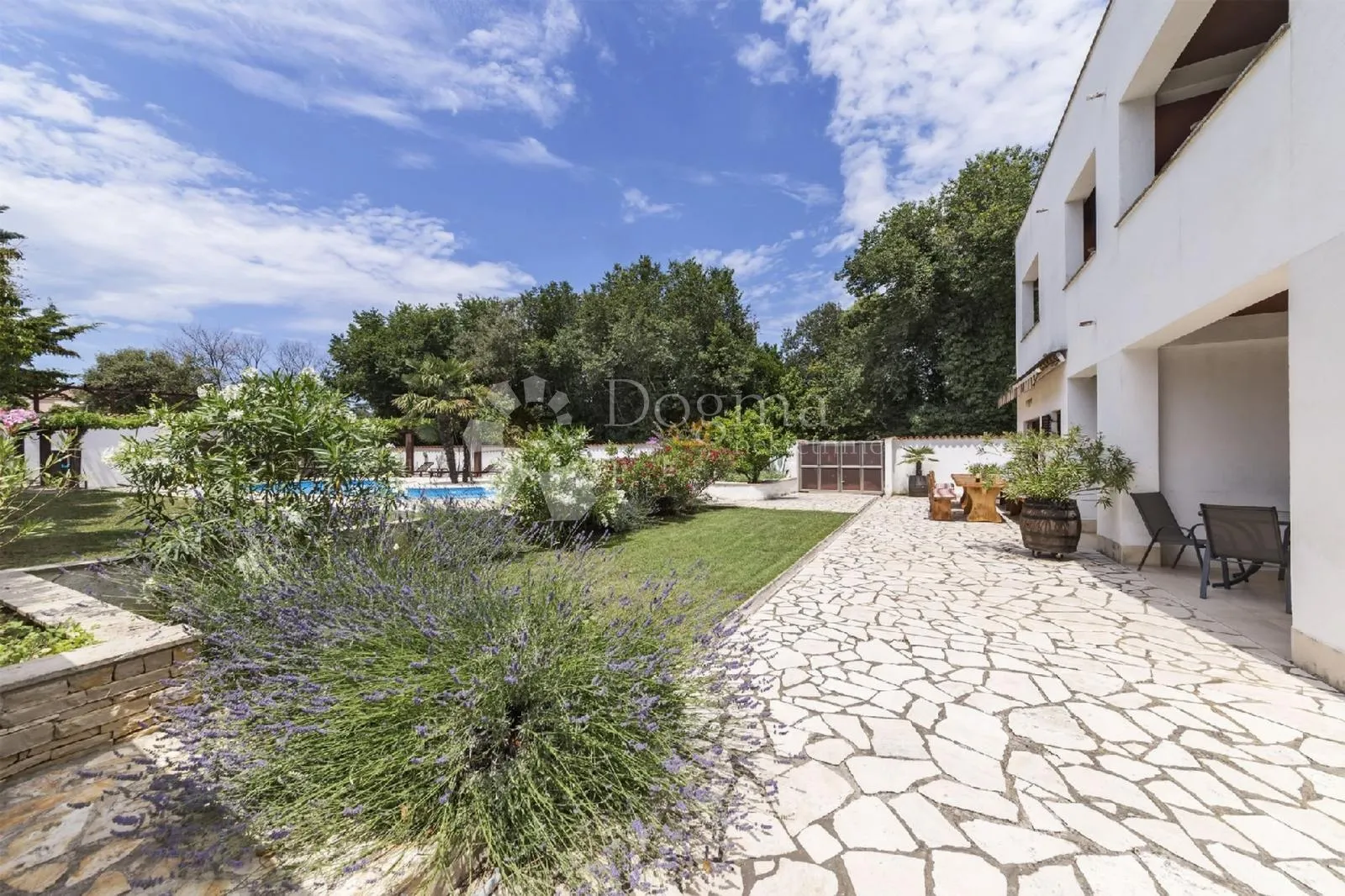 banjole 6 apartmana - 150m od mora - slika 13