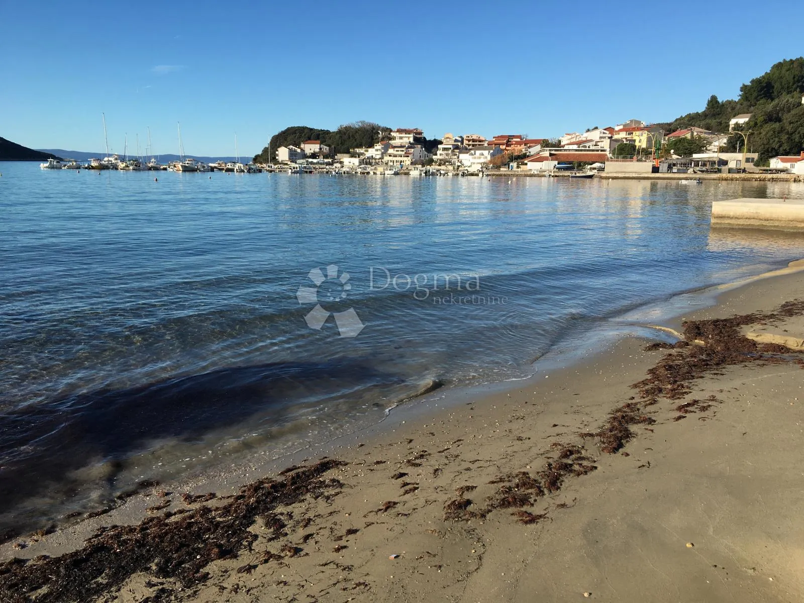 ekskluzivna kuća svega 70 m od pješčane plaže, otok rab - slika 42