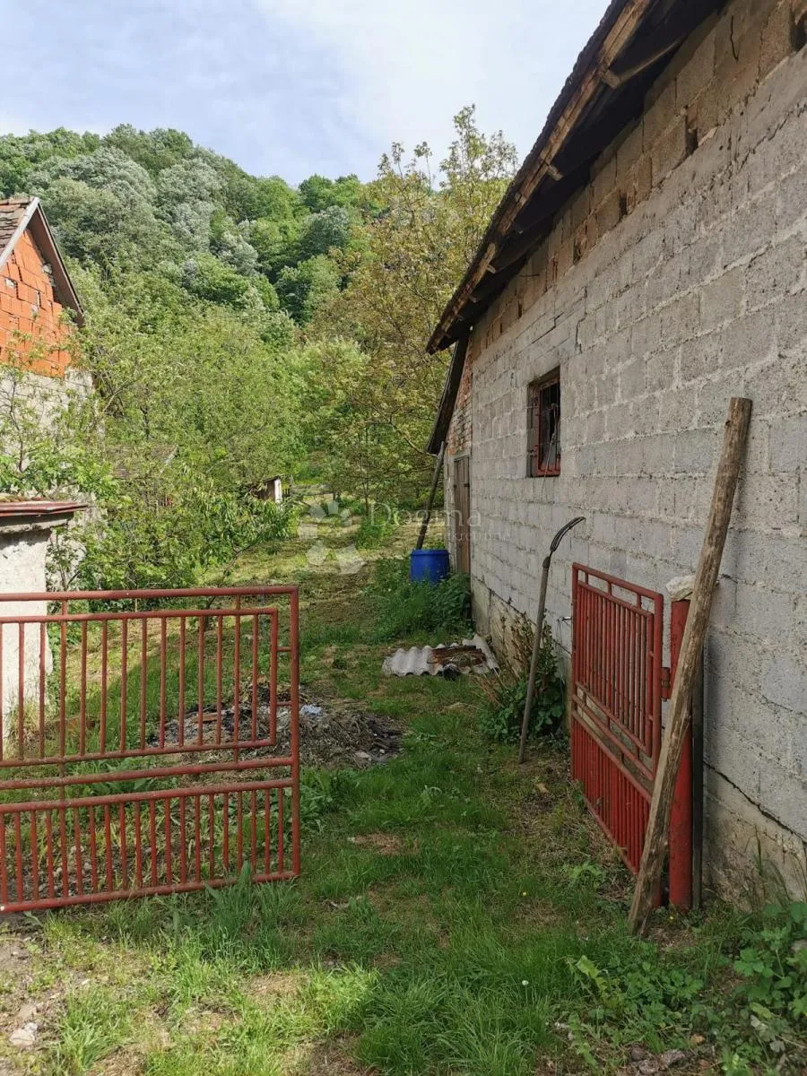 petrinja, samostojeća kuća, 2200 m2 okućnice - slika 15