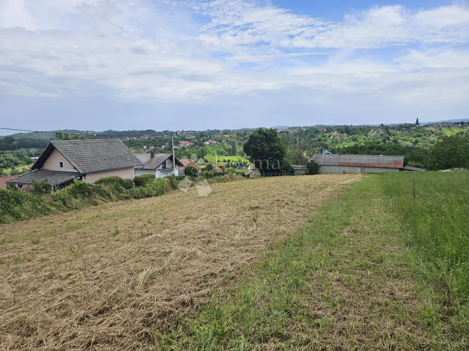 zemljište sa građevinskom dozvolom - slika 6