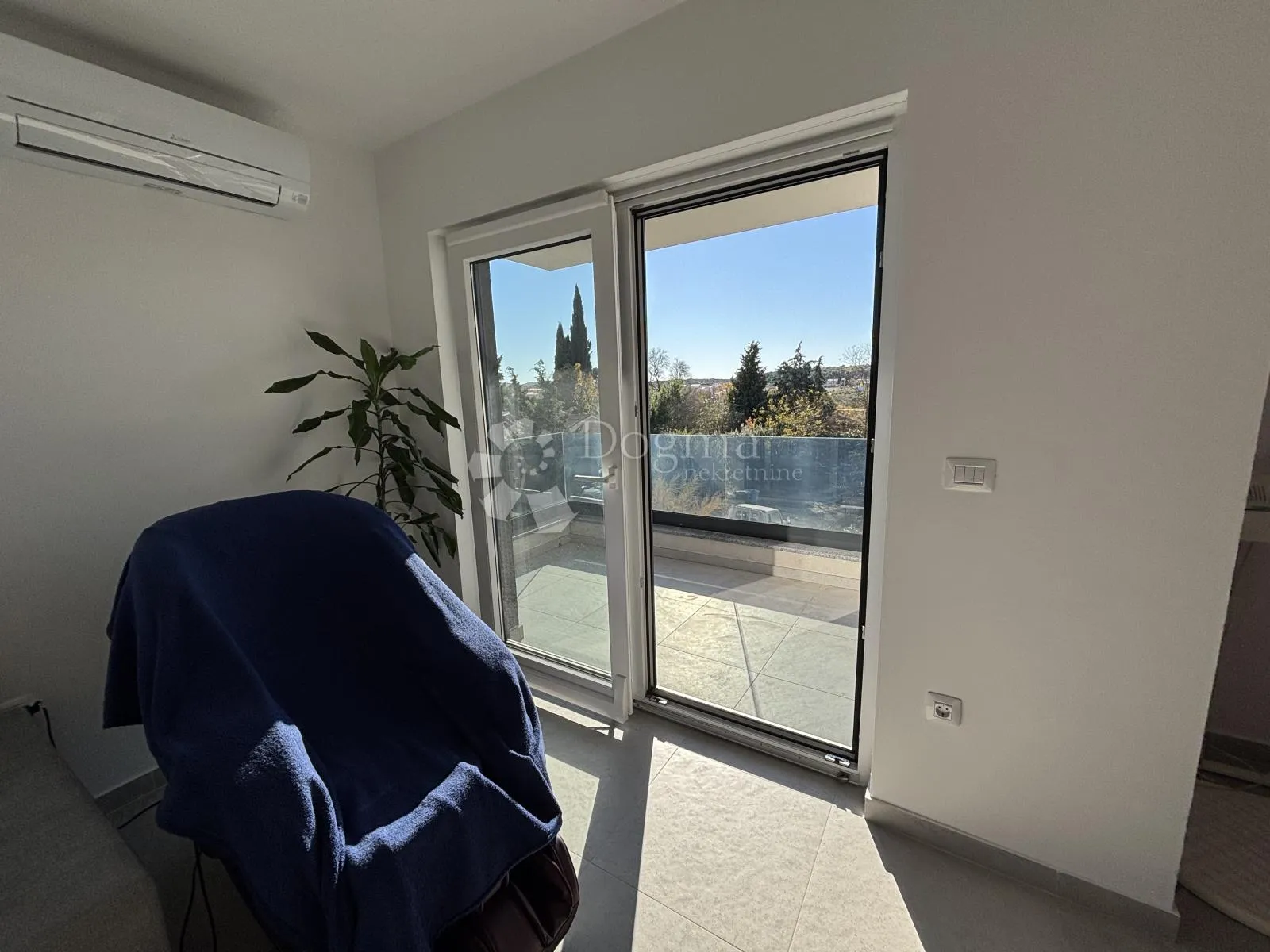 pula, novogradnja, 71 m² s balkonom - slika 9