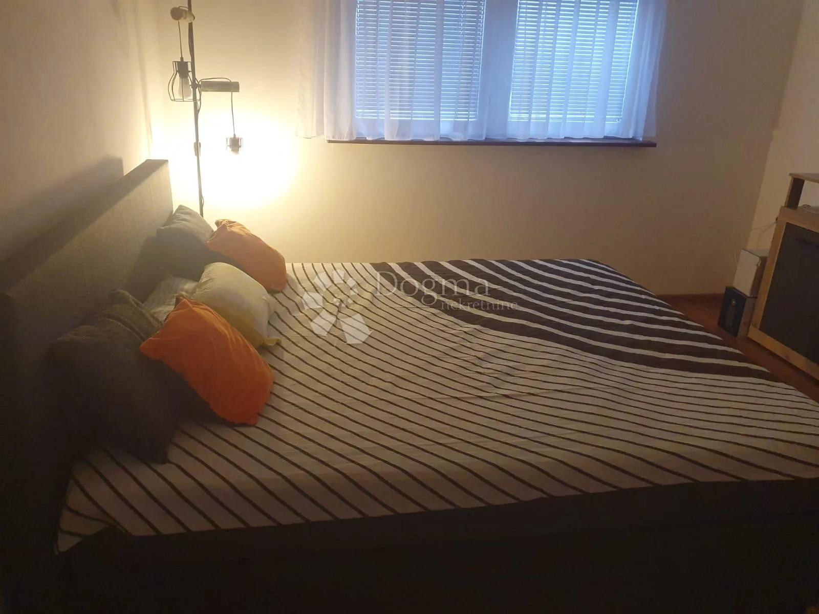 dvije kuće na jednoj parceli – mir, prostor i potencijal! - slika 37