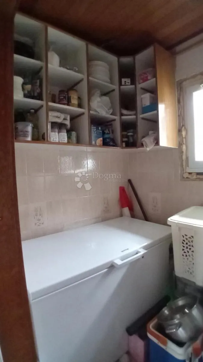 kuća kod zaprešića 6 soba namještena - slika 10