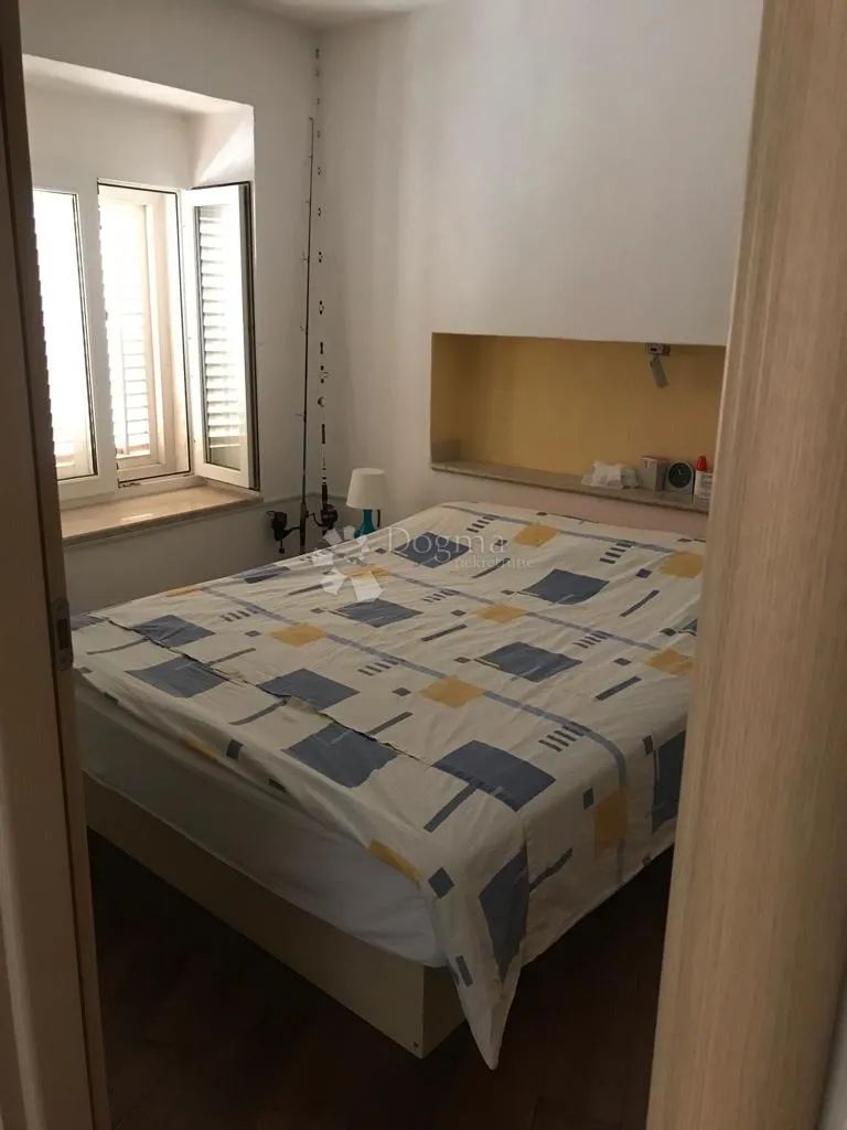 kuća sa brodom čeka svog kapetana - slika 16