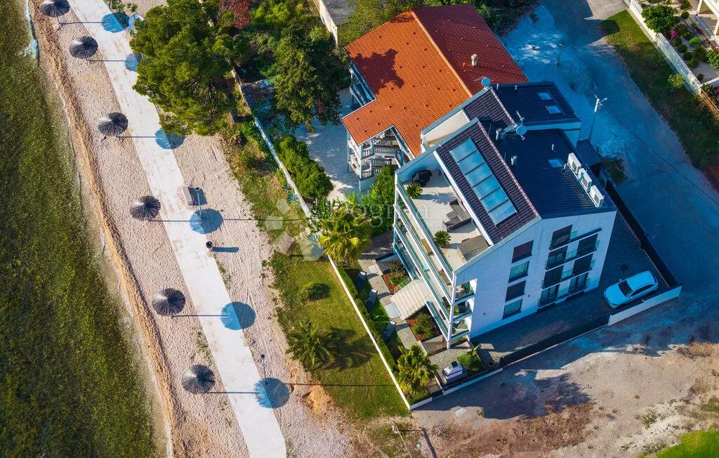 bibinje - penthouse 154 m2 - 10m od mora i uređene plaže - slika 19