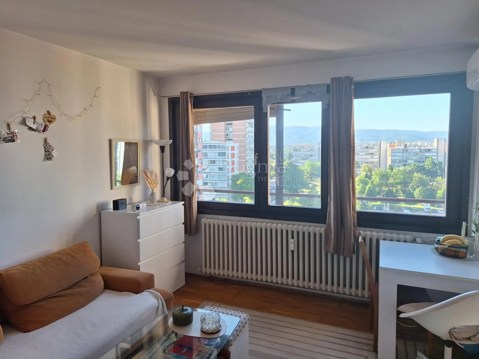 predivan 2-sobni stan 34 m2 s otvorenim pogledom - slika 5