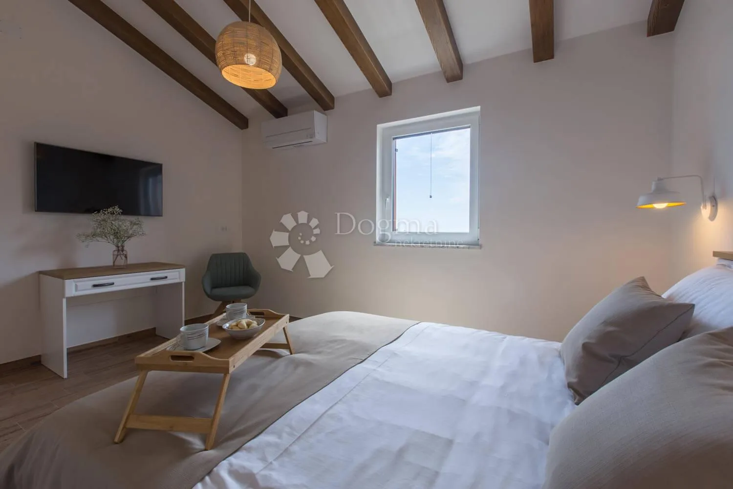 kamena villa s otvorenim pogledom na more i prirodu! - slika 26