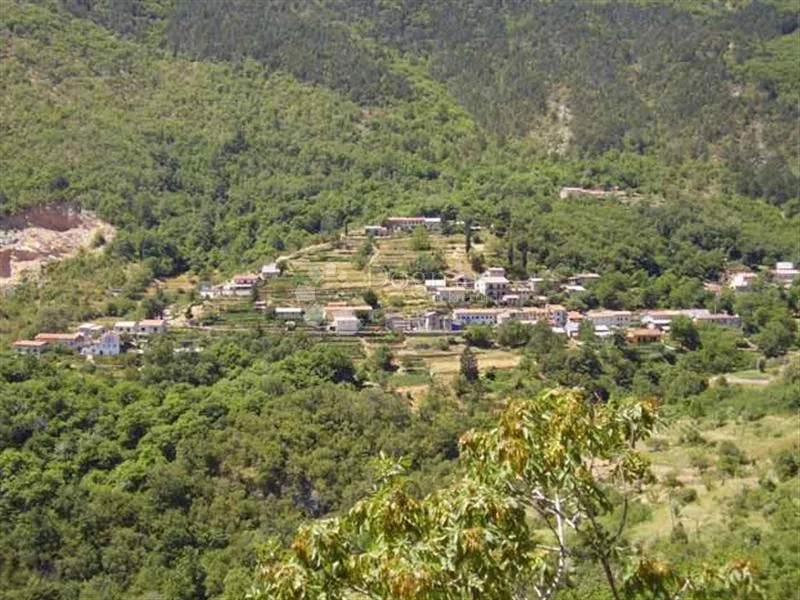 zemljište - poseban ambijent i pogled - slika 4