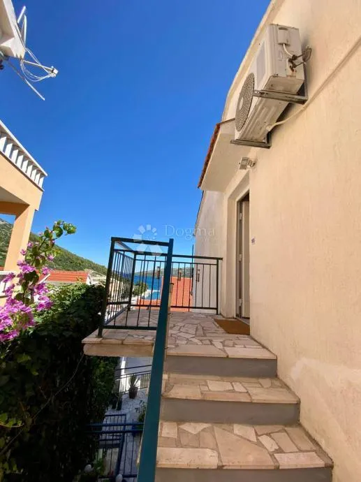 kuća u marini, 165 m² - slika 3