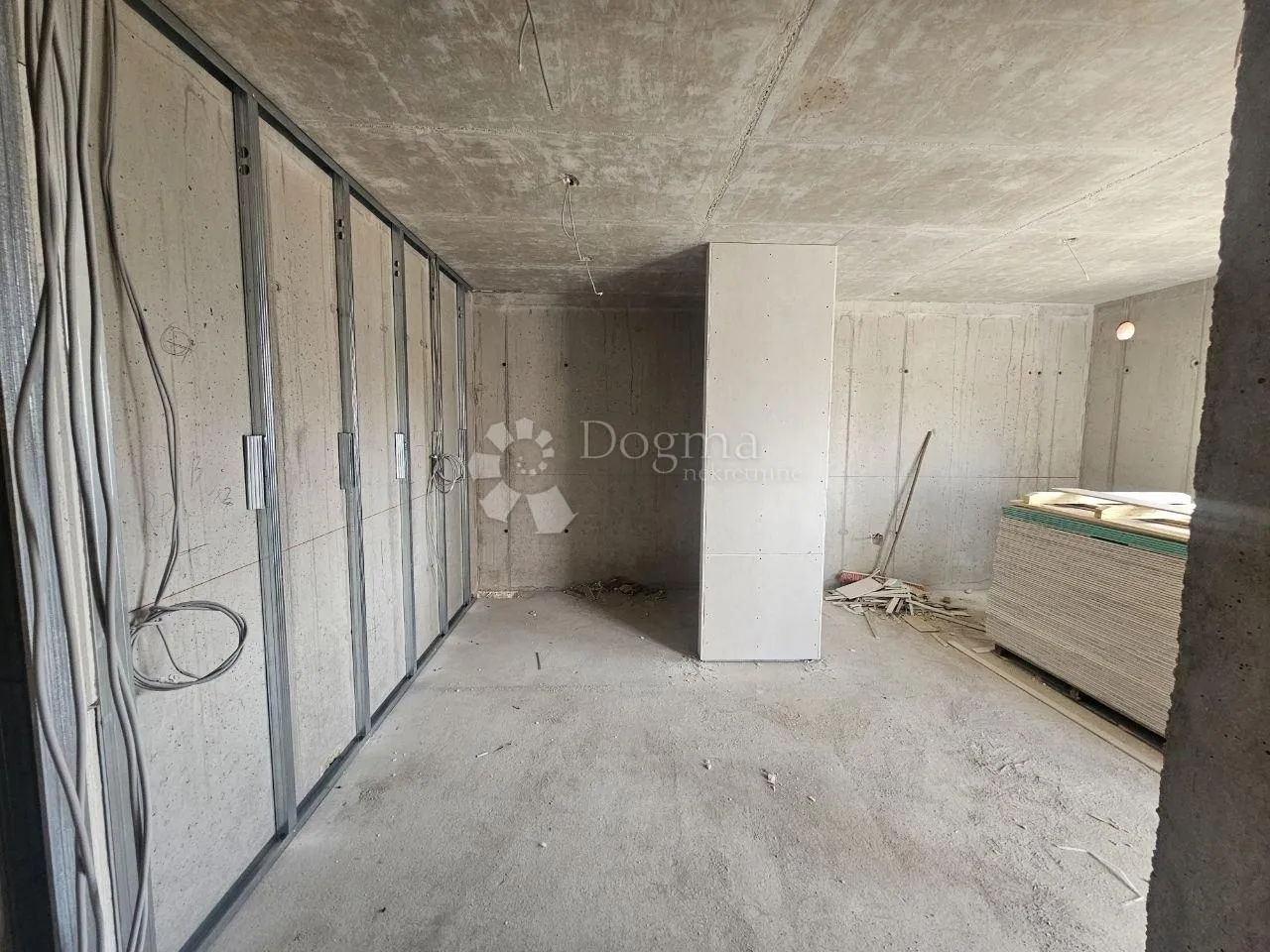Jednosoban stan u prizemlju u Kaštel Starom! - Kaštel Stari, Kaštela