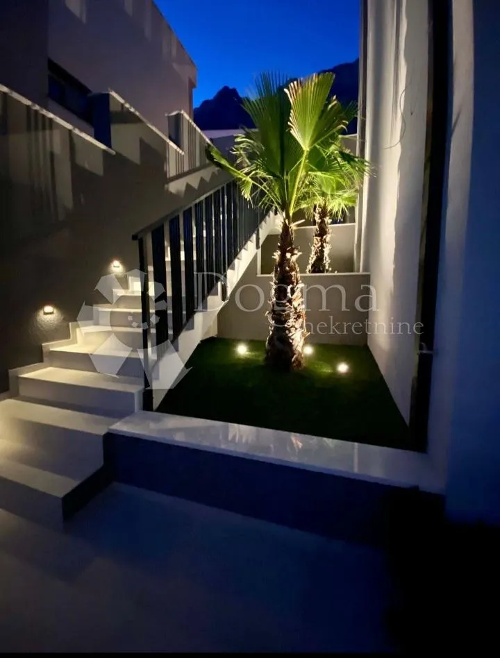 luksuzna vila sa bazenom, makarska - slika 2