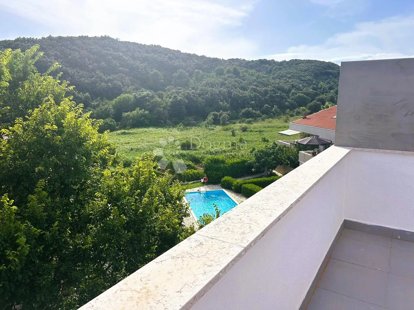 mir i more – apartman na dvije etaže - slika 4