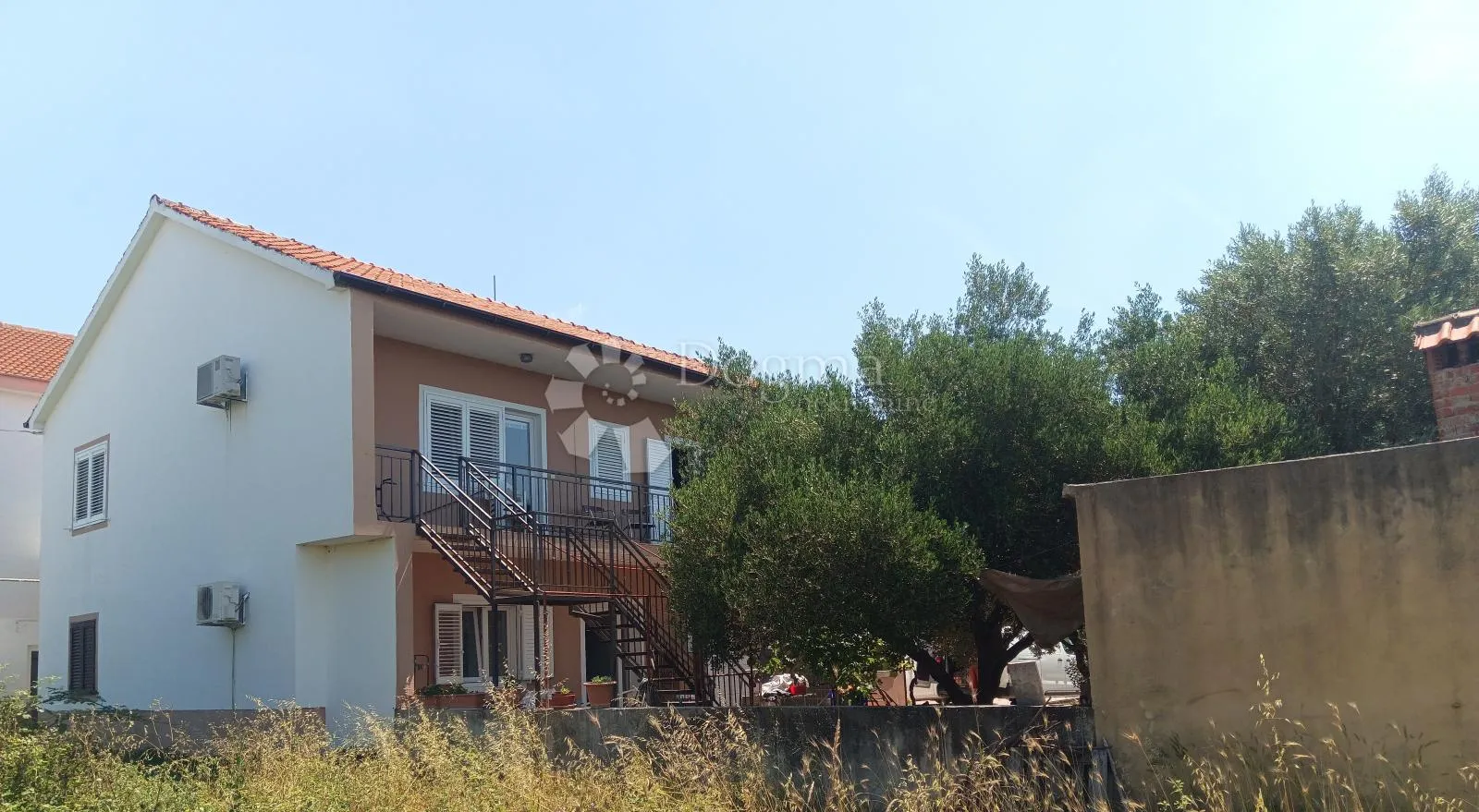 četiri apartmana - 200m od mora - slika 1