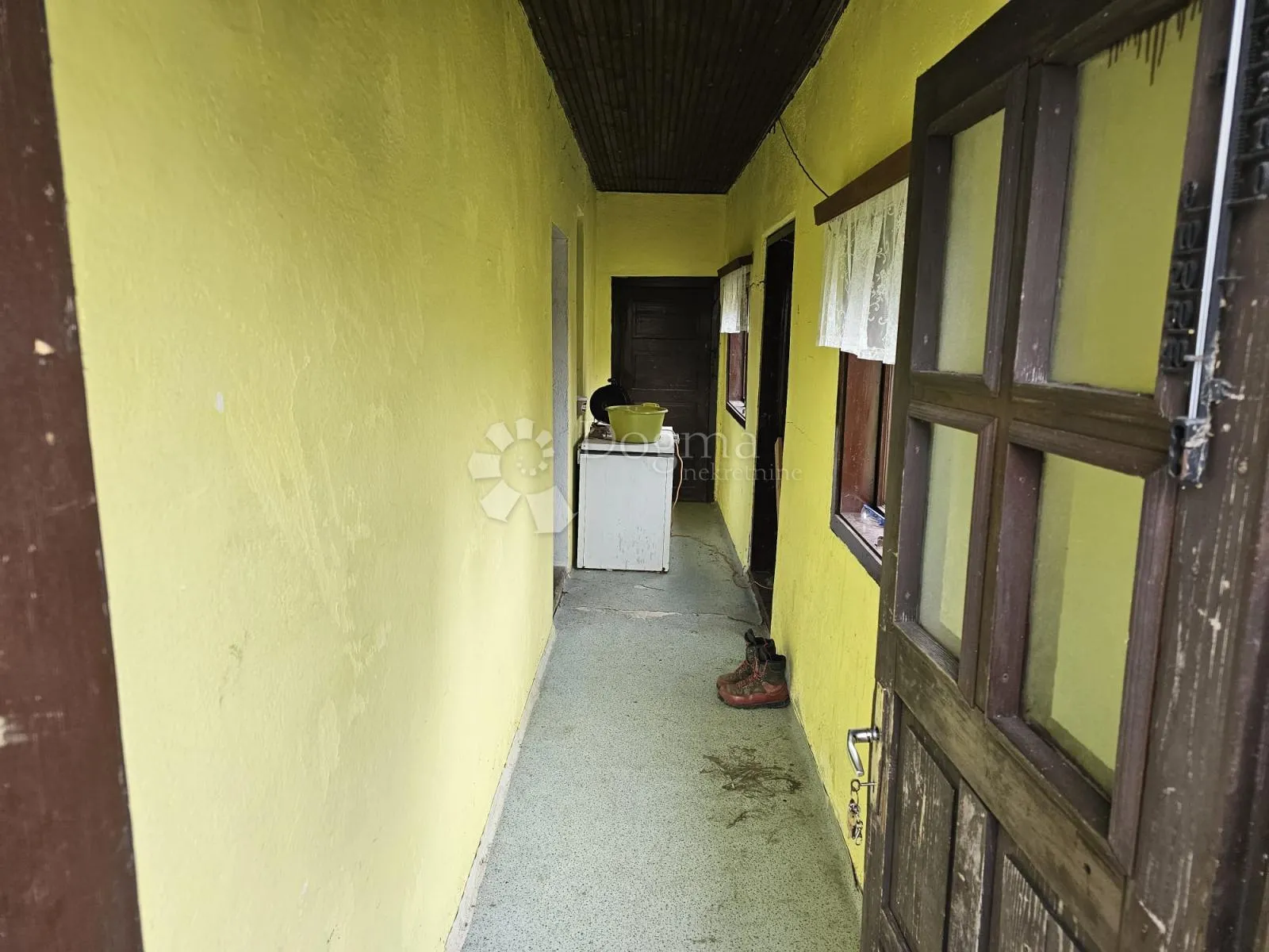 čabar, samostojeća kuća sa okućnicom od 2173 m2 - slika 8