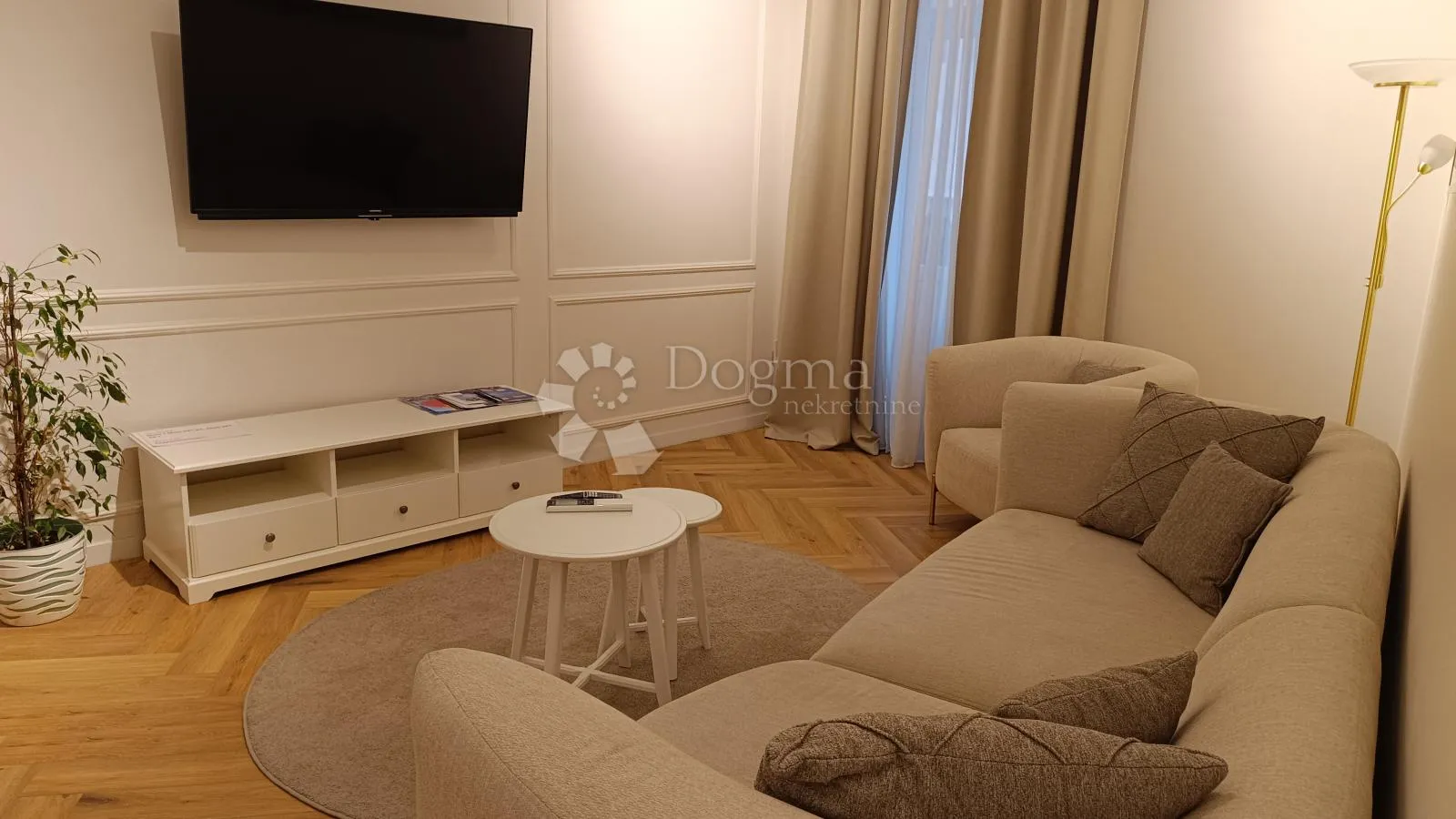 rijeka, renoviran gospodski stan nadomak centra – 85 m², balkon, odmah useljiv - slika 2