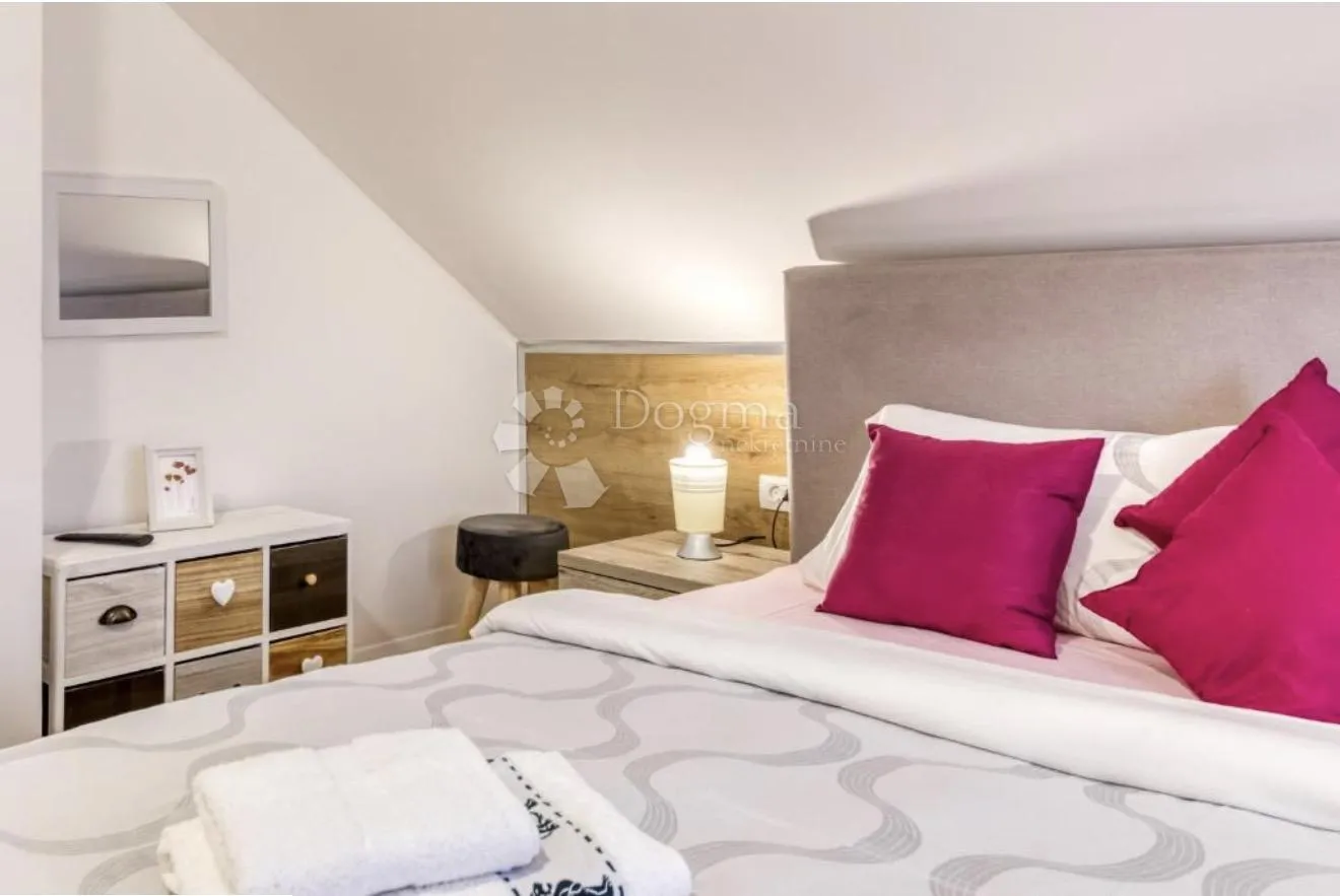 idilična kuća sa 4 apartmana u blizini plitvičkih jezera - slika 15