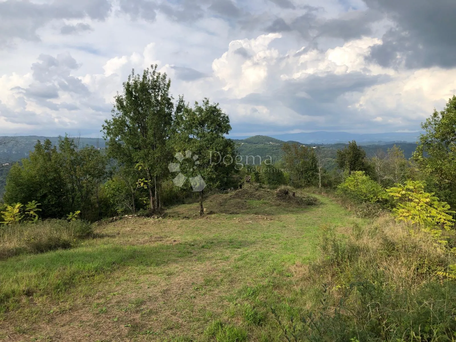 motovun - prekrasno imanje s panoramskim pogledom - slika 13