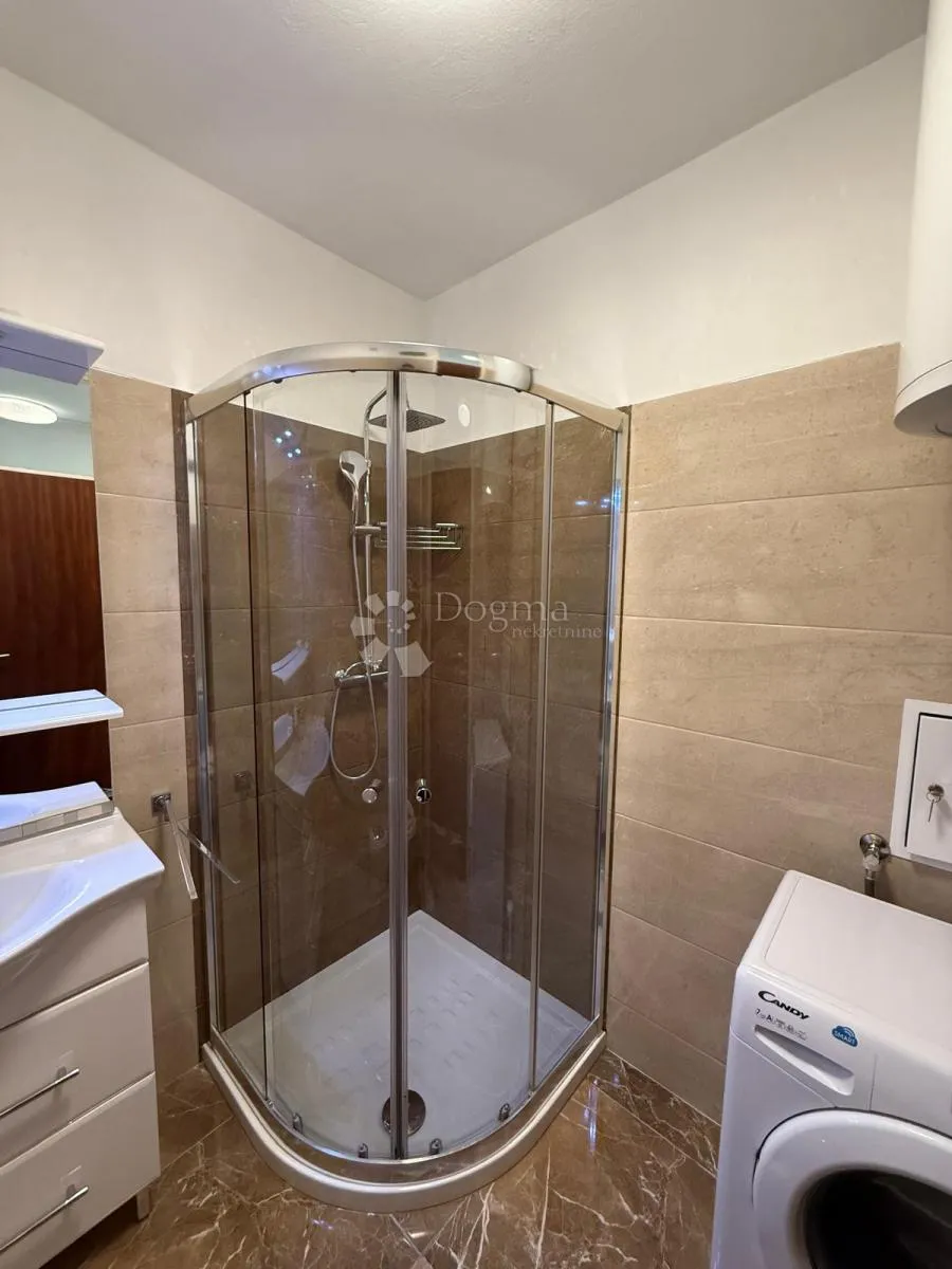 pula – vidikovac |renoviran stan 66,24 m²|9. kat|lift - slika 18