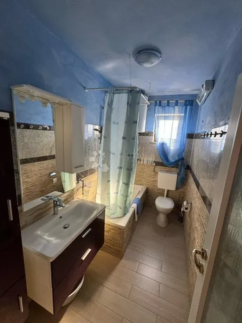 život u prirodi uz panoramski pogled na more - slika 12