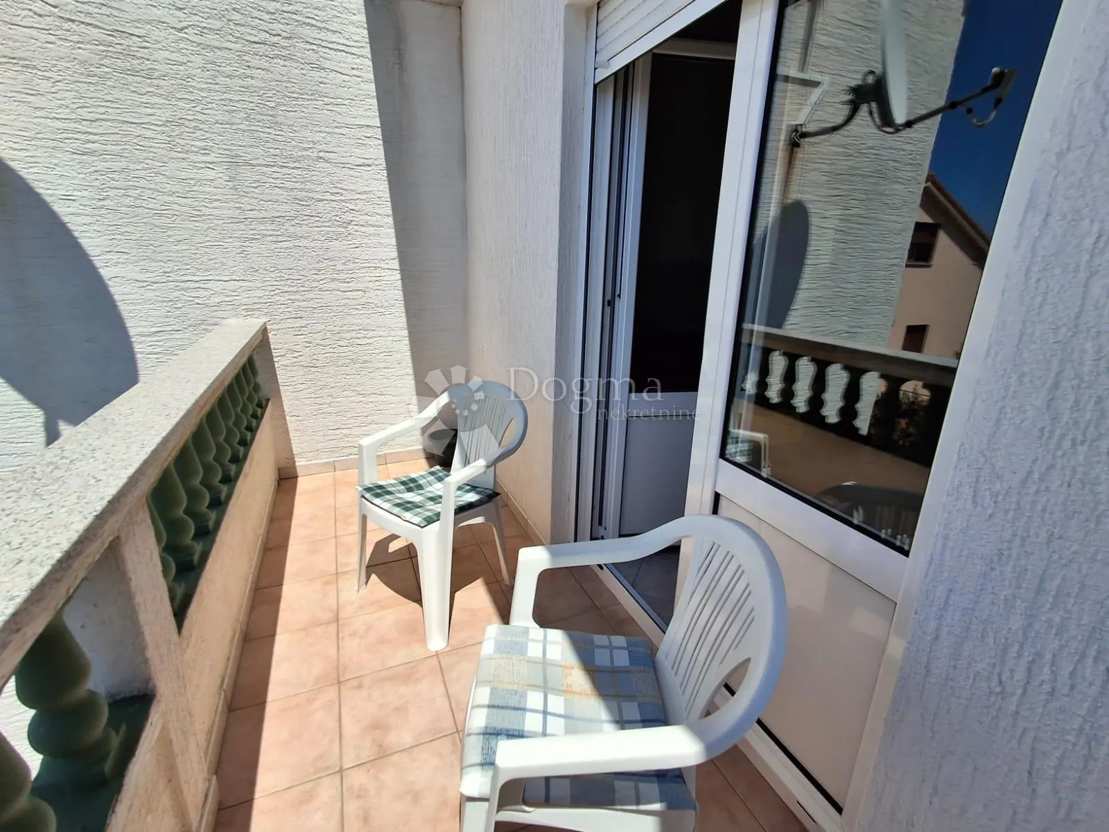lijepi apartman u barbatu na mirnoj lokaciji - slika 13
